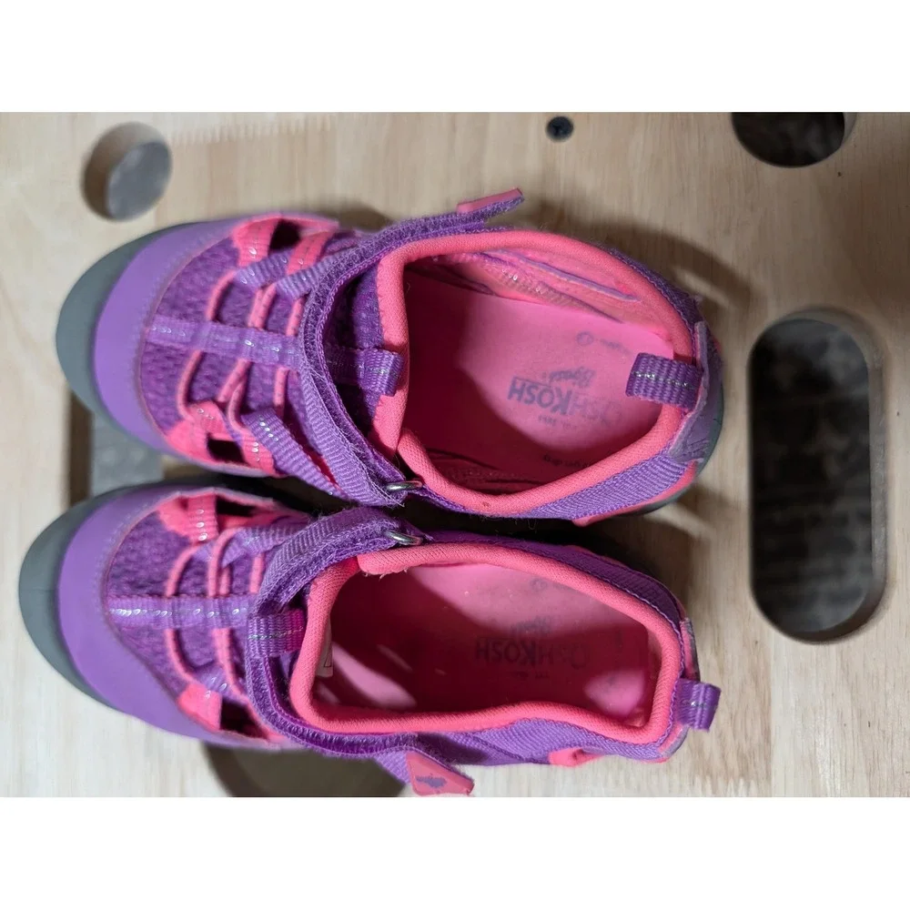 OshKosh Bgosh Girls Purple Pink Closed Toe Athletic Water Sandals Size 11 Kids